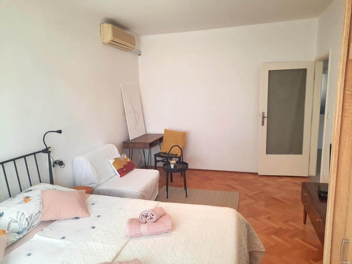 Apartment Nino In Пула Экстерьер фото